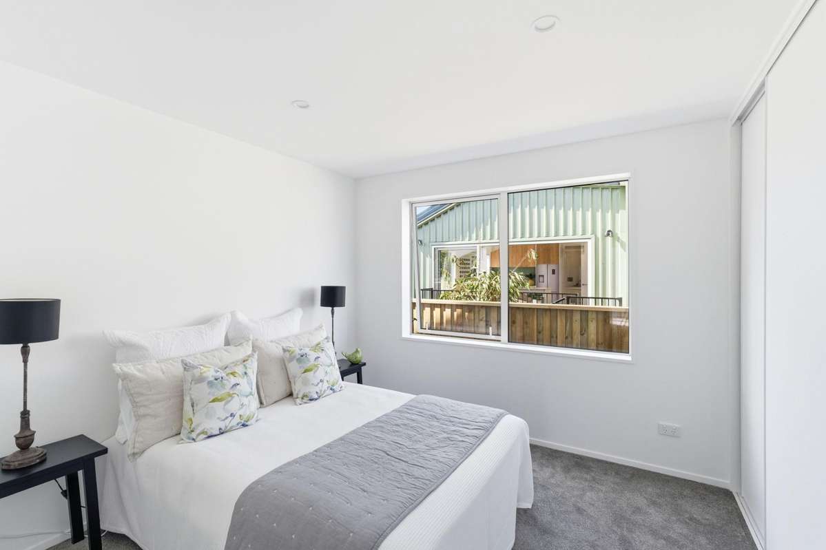 69a/69b Smith Street_1