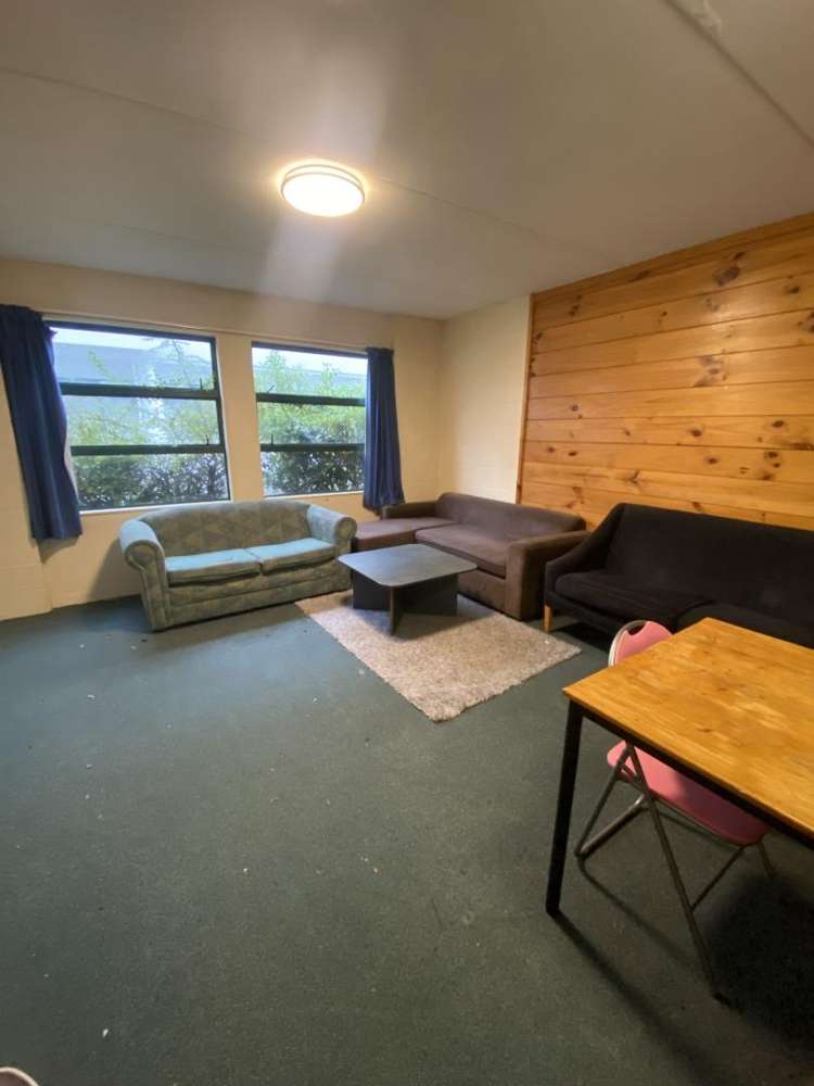 11 Broomhedge Street Mount Cook_2