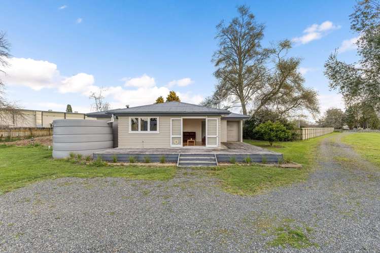 16 Eureka Road Eureka_3