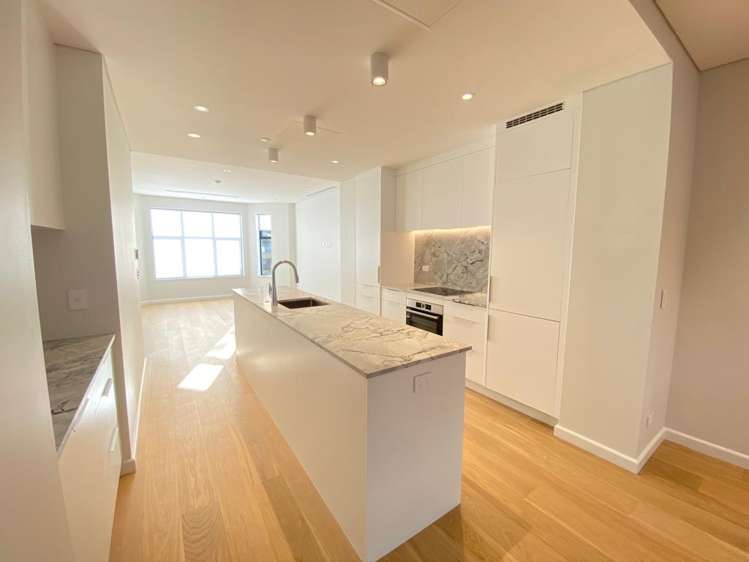 3/2 Tagalad Road Mission Bay_1