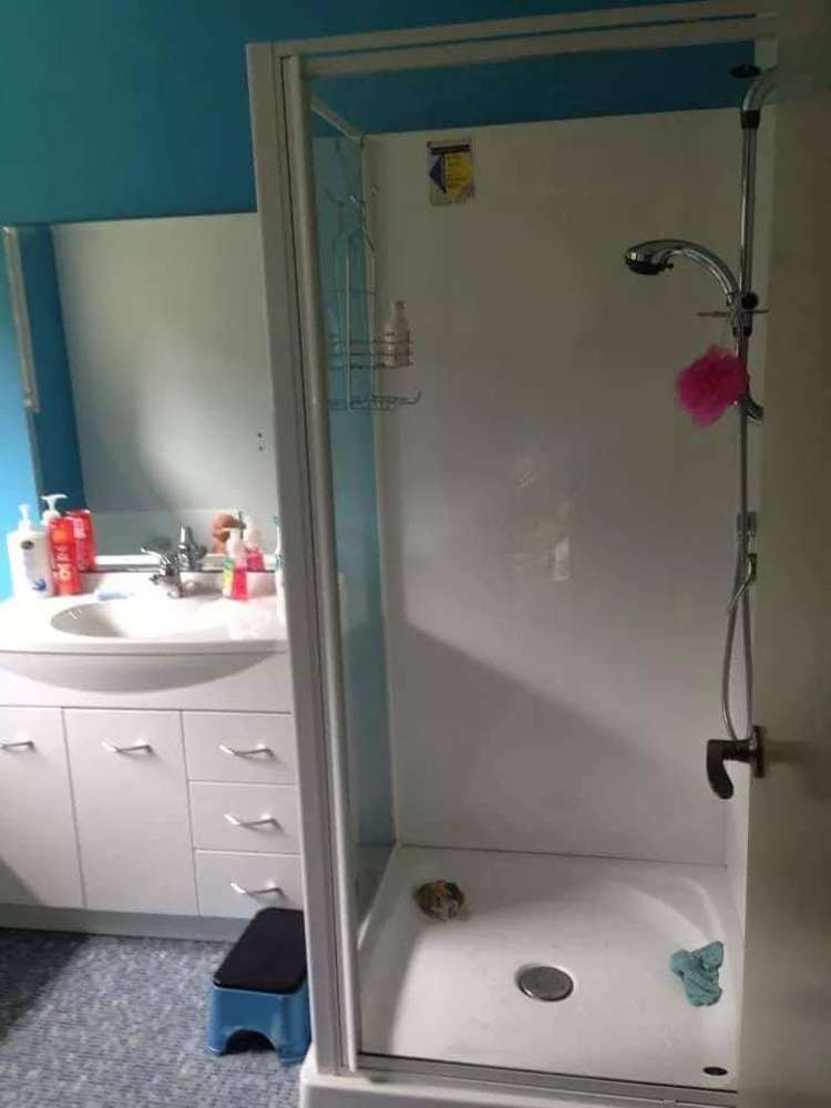 2 Chamberlain Street Waimangaroa_5