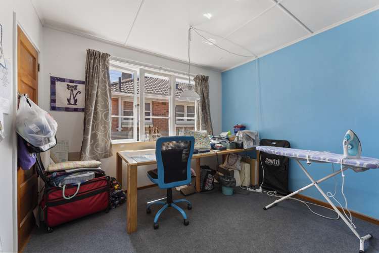 33 Andrew Avenue Roslyn_16