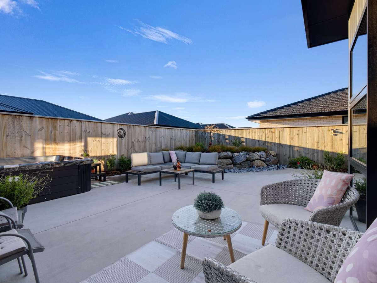10 Shepperton Street_1