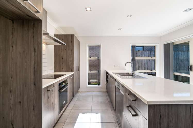 81 Maylee Crescent Gulf Harbour_12