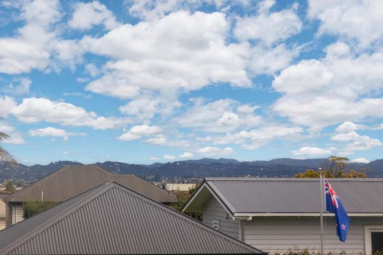 2A Douglas Avenue Mount Albert_21