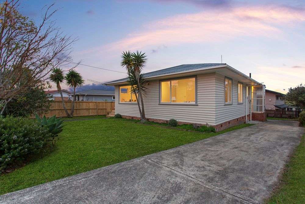 25 Cleland Crescent Blockhouse Bay Auckland City Houses for Rent