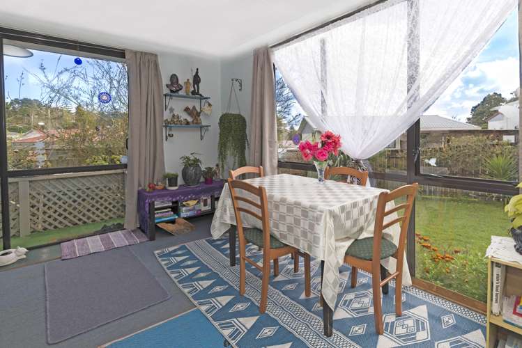 2/78 Parrs Cross Road Henderson_3