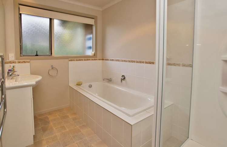 22 Raddington Way Huntington_15