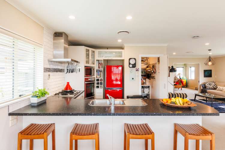 163 Pacific Drive Fitzherbert_13