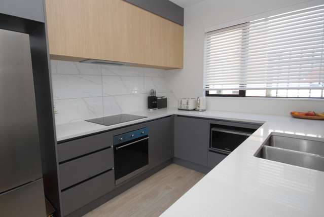 2/20 Eban Ave Hillcrest_2