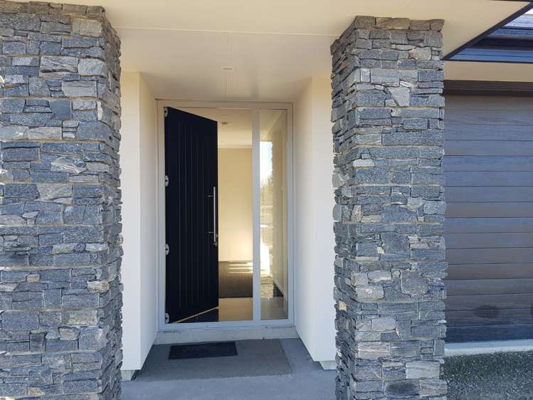 19 Mistake Drive Lake Tekapo_5