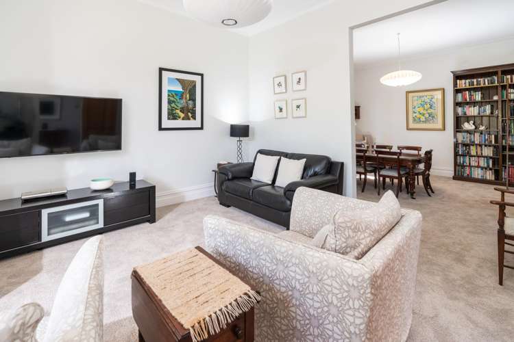 33 Grove Road Kelburn_7