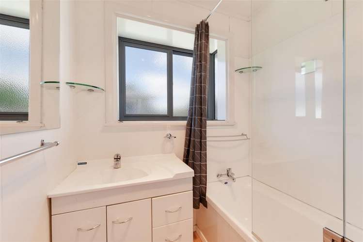 305 Nayland Road Stoke_19