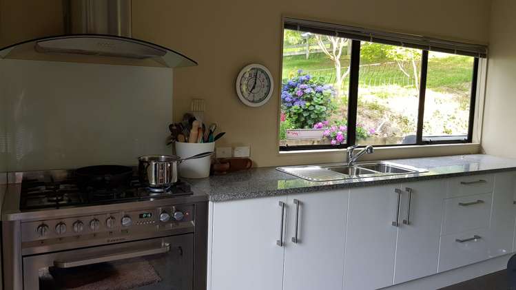 206 Broomfields Road Whitford_5