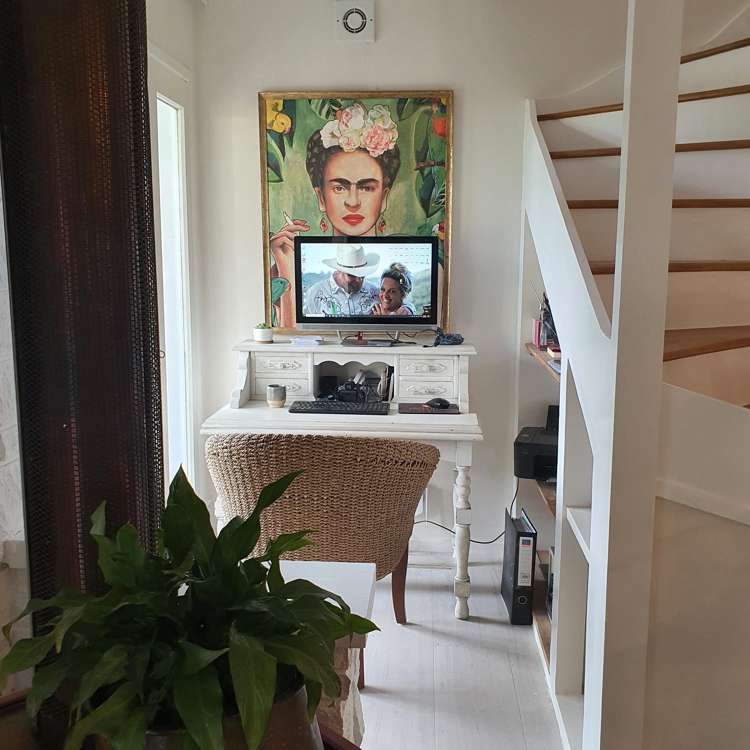 8 Grants Avenue Russell_11