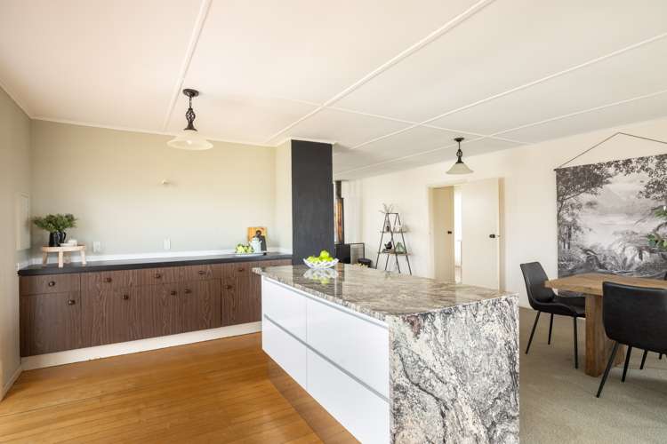 1057 Junction Road Egmont Village_5