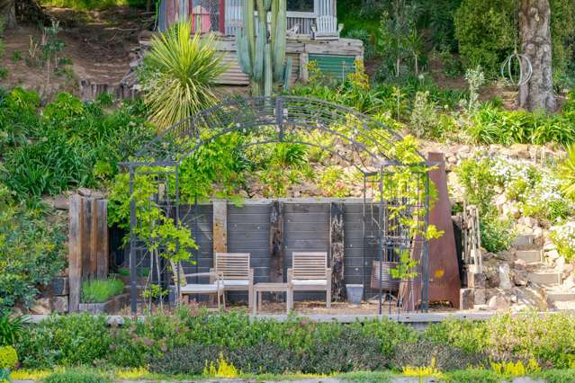 326 and 328 Marine Drive Charteris Bay_4