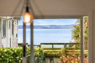 11 Egmont Road_1