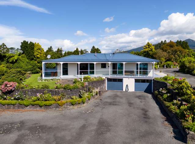 911 Plymouth Road Koru_1