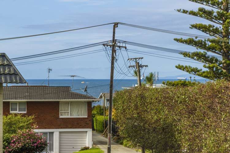 3/18 Rangitoto Terrace Milford_7