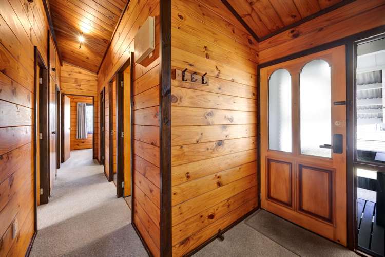 23 Rospeath Crescent Spotswood_10