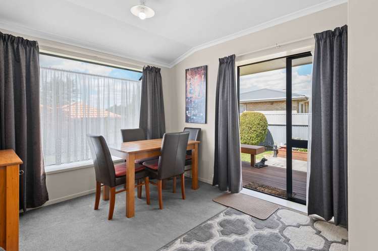 23 Mews Place Forest Lake_9