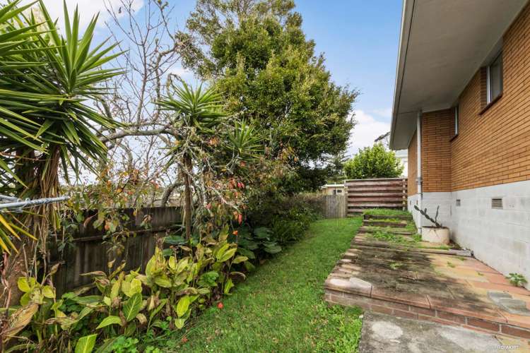 1/23 Jenelin Road Glendene_6