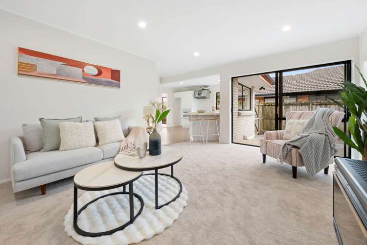 26 Summermist Drive Northpark_11