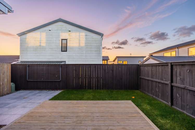 6 Alexander French Close Silverdale_17