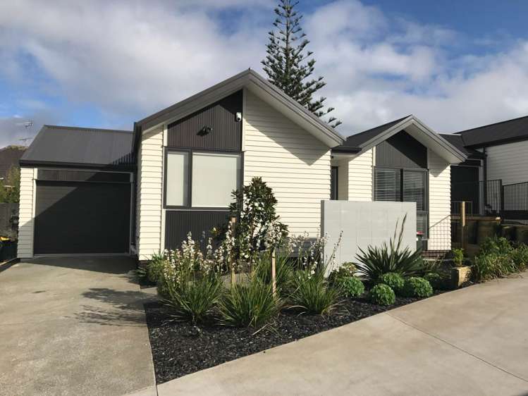 32B Torrington Crescent_0