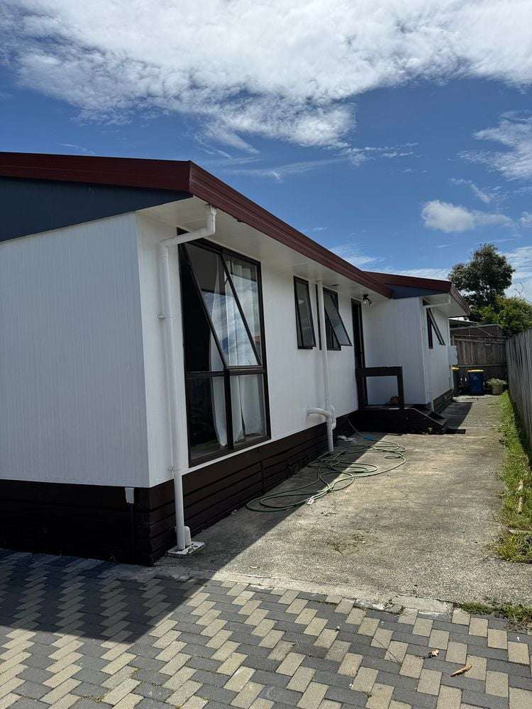 8B Cameron Place Ranui_1