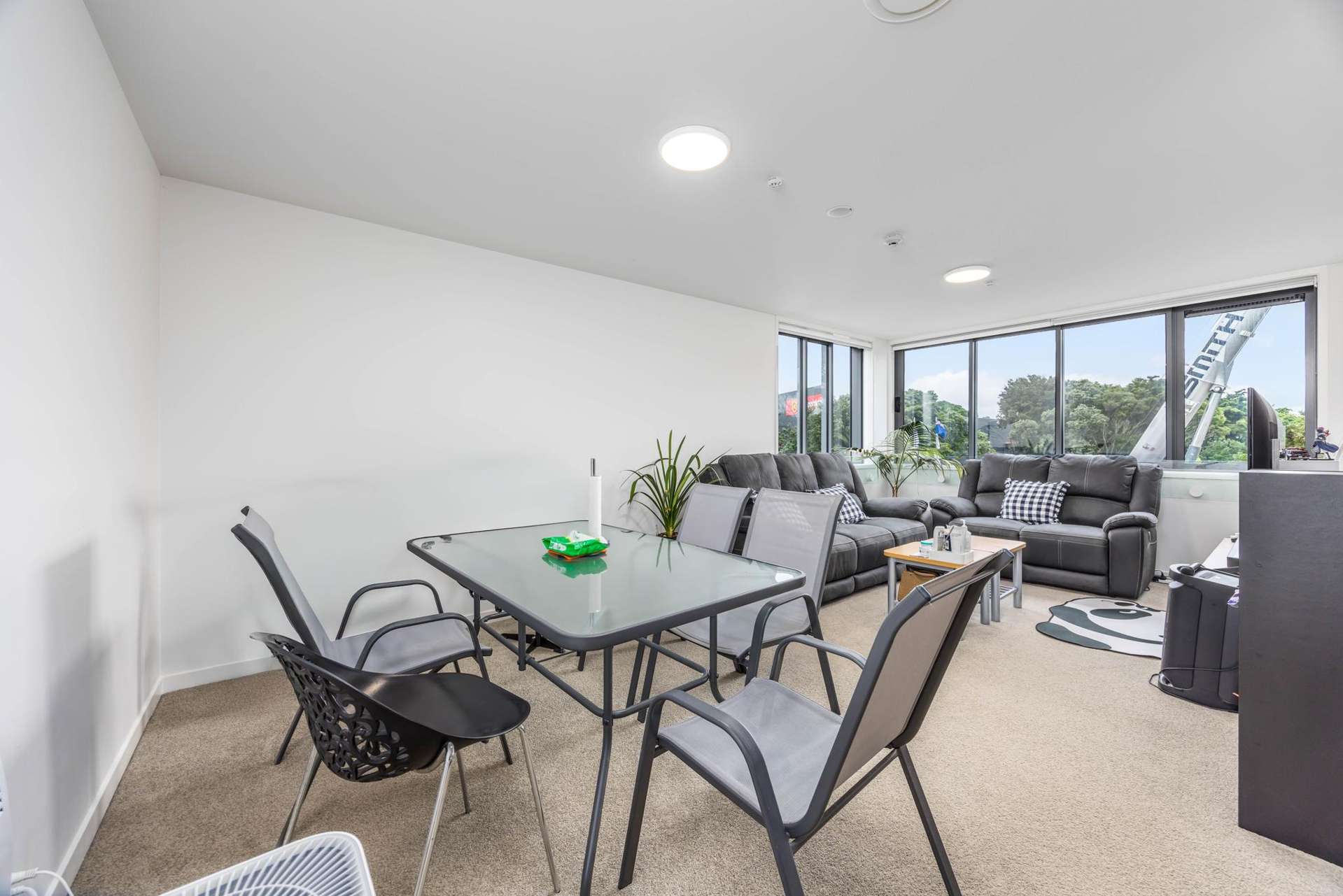 1K/27 Morning Star Place Mount Albert_0