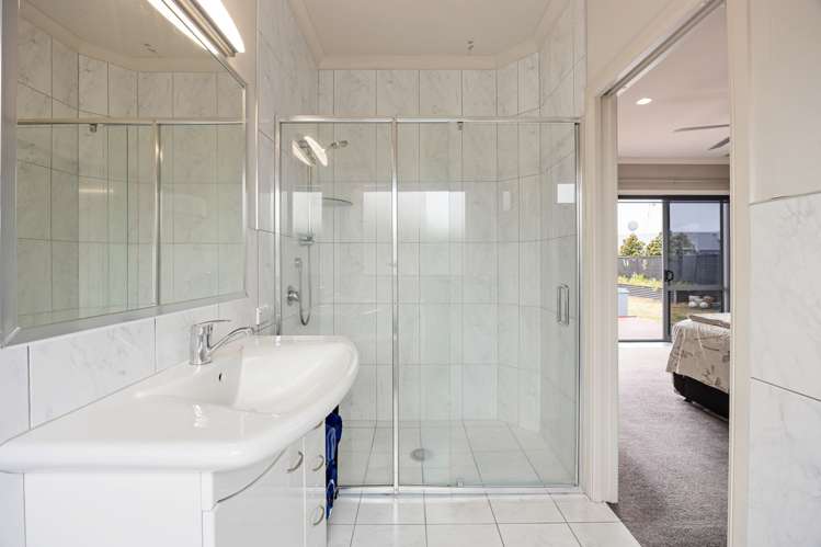 13 Palliser Drive Huntington_15