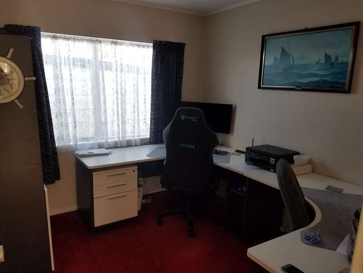 97 Burundi Avenue Clendon Park_11