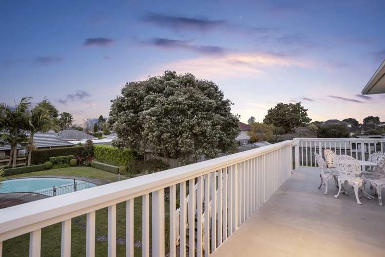 22 Enderby Drive Te Atatu Peninsula_18