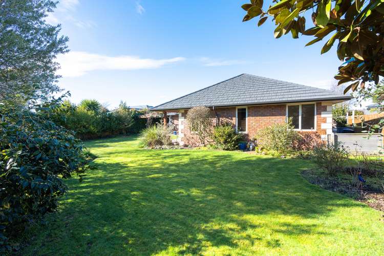 25 Paget Drive Woodend_19