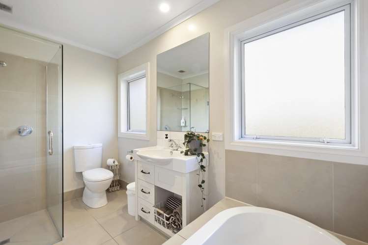 167 Henwood Road Paraite_16