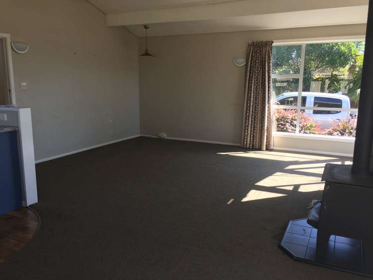 8 Evelyn Place Welbourn_2