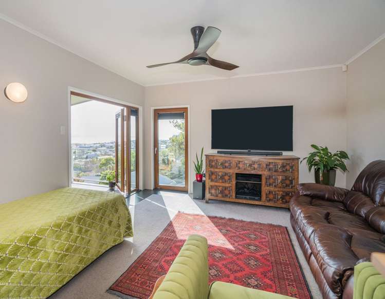 707 Mount Pleasant Road Thames_11