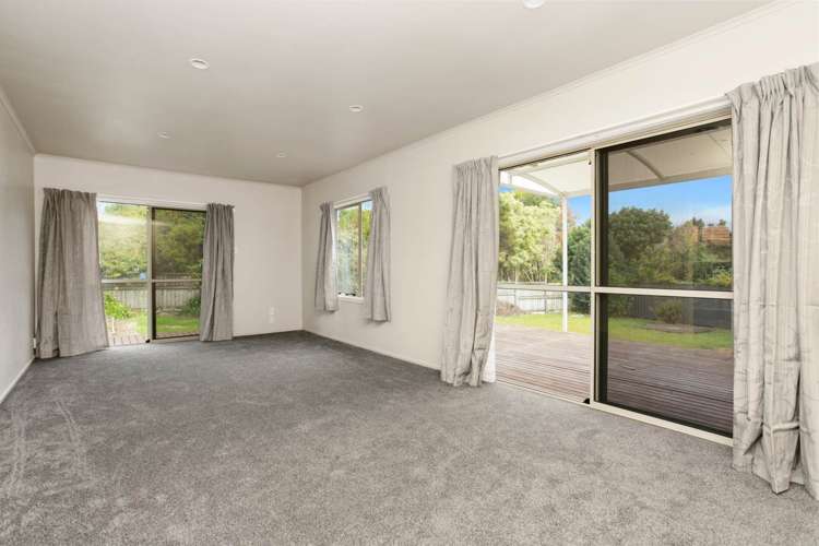 2 Porter Avenue Te Atatu South_7