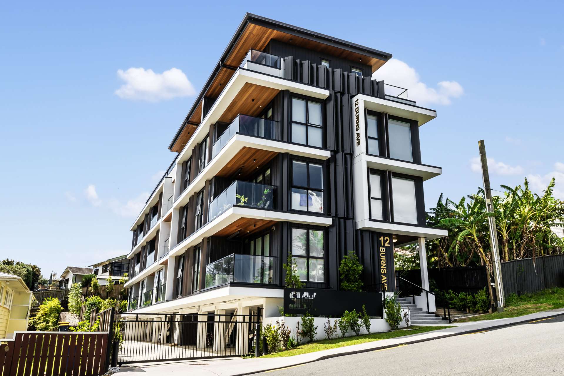 11/12 Burns Avenue Takapuna_0