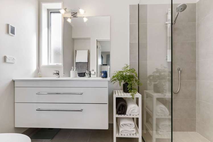 7 Seaward Street Pegasus_12