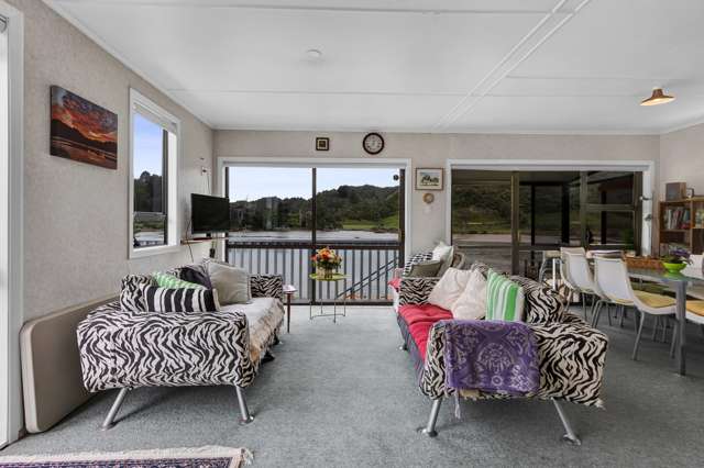 21 Hills Road Tongaporutu_4