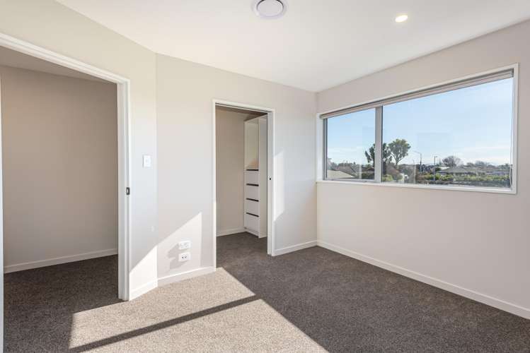 5 Kakapo Lane Redwood_16