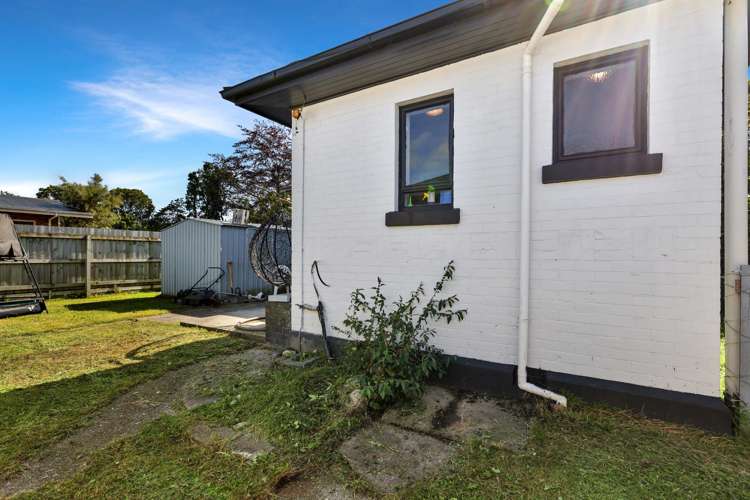 25 Walshs Road Allenton_24