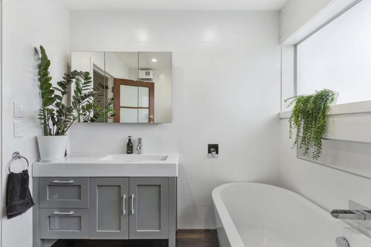 72 Beachlands Road Beachlands_18