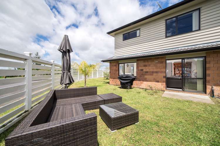 12 Riverglade Parkway Te Atatu South_5