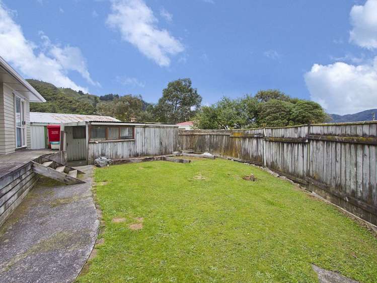 32 Ruthven Road Wainuiomata_12