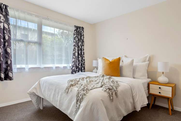 64 Frankleigh Street Somerfield_8