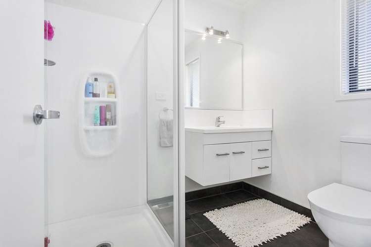 51 West Thompson Street Leamington_10